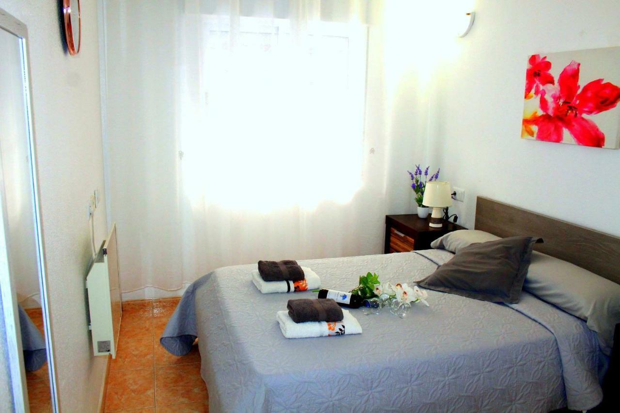 Apartament Margaret Torrevieja Exteriér fotografie